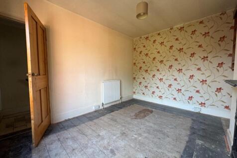 Bedroom 2.jpeg