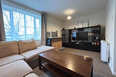 LOUNGE/DINER