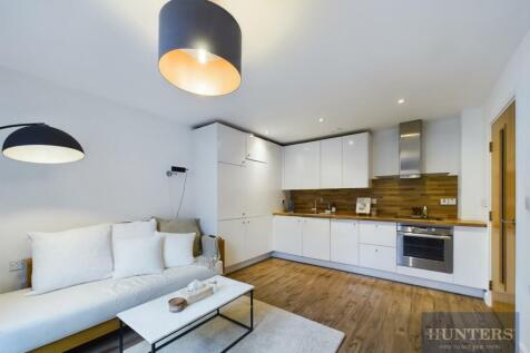 Kitchen/Living Area