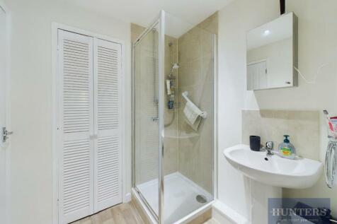 Bathroom II.jpg