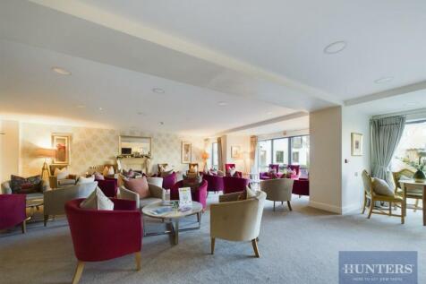 Communal Lounge 2.jpg
