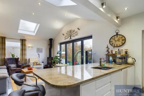Kitchen III.jpg