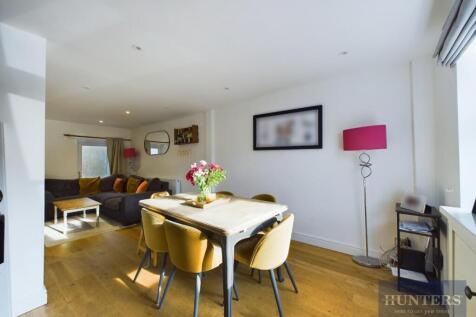 Dining Room IV.jpg