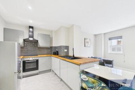 Kitchen / Living Room