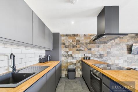 Kitchen / Living Room