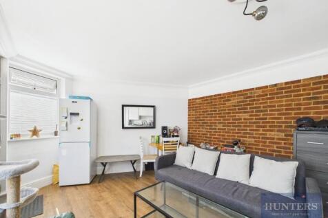Living Area / Kitchen