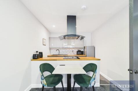 Kitchen / Living Room