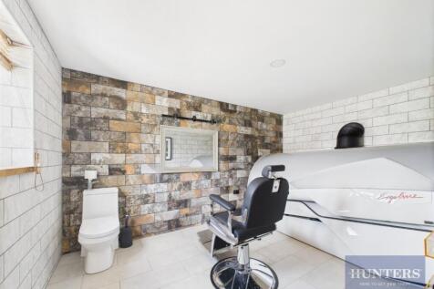 Beauty Salon