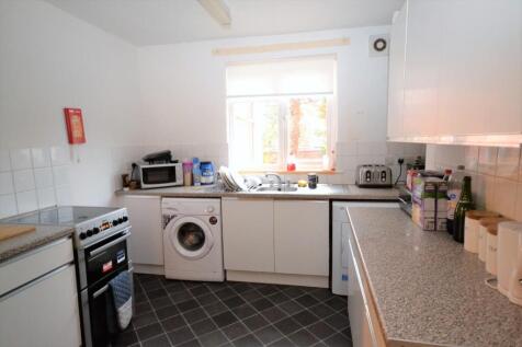 Kitchen.JPG