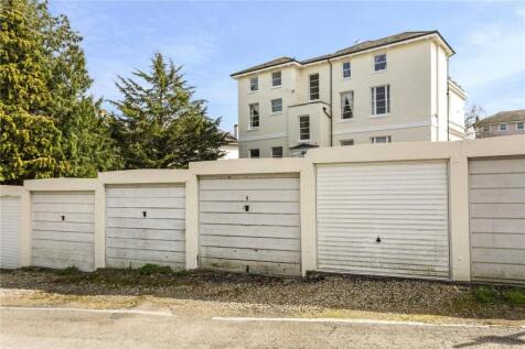 Private Garage