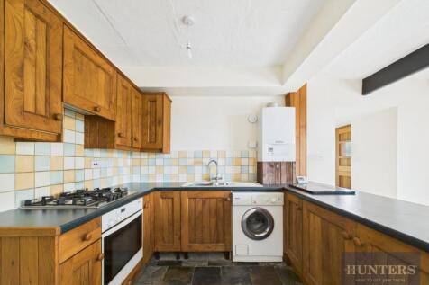 Kitchen / Living Area