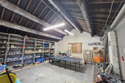 Double Garage