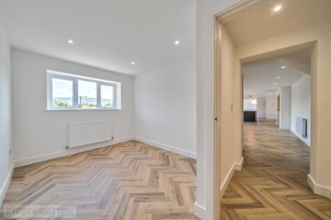 Bedroom/Office