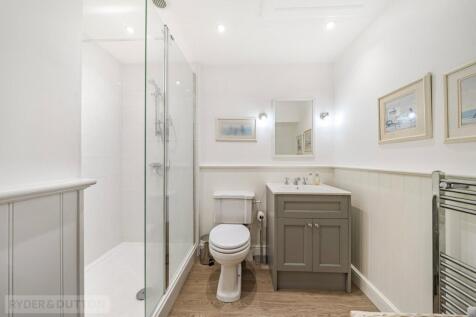Apartment En-Suite