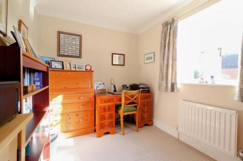 Bedroom/Office