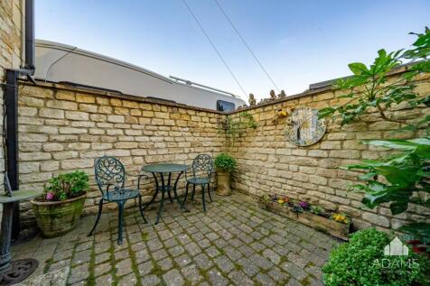 Courtyard Garden