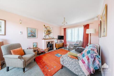Sitting and Dining Room