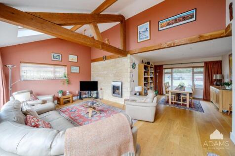 Sitting and Dining Room