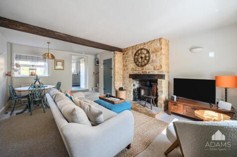 Sitting and Dining Room