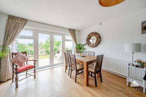 Sitting and Dining Room