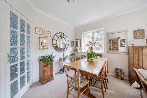 Sitting and Dining Room