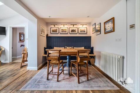 Kitchen/Breakfast/Living Room