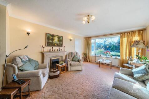 Sitting and Dining Room