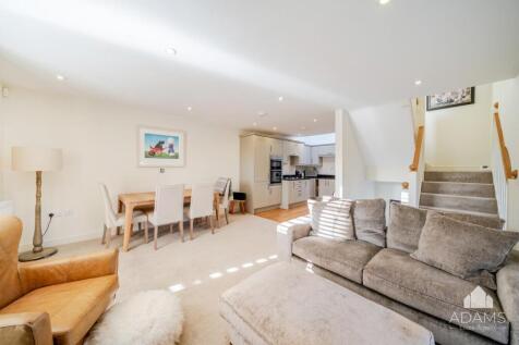 Living/Dining Room/Kitchen