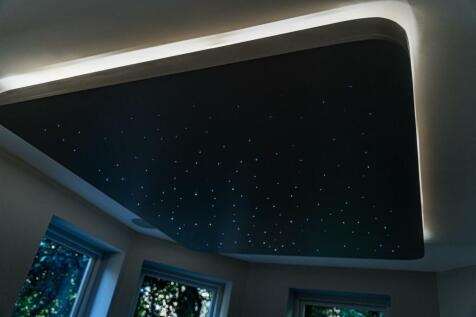 Ceiling Feature