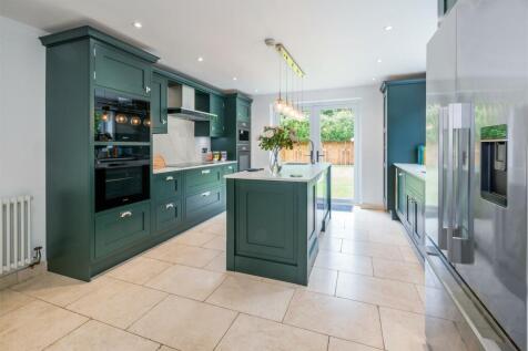Dining Kitchen Aspect 2