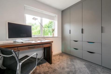 Bedroom 5 Study
