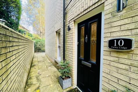 Private Entrance
