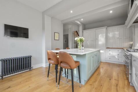 Breakfast Kitchen