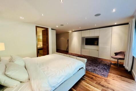 Bedroom 1 Aspect 3