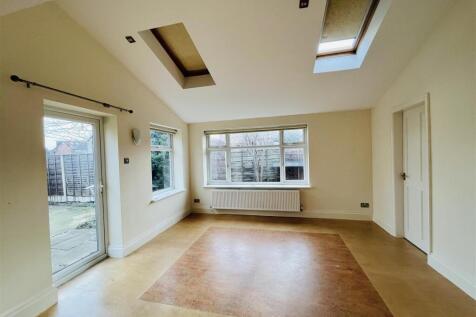Living and Dining Area