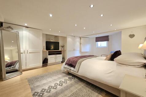 Bedroom 4/Study