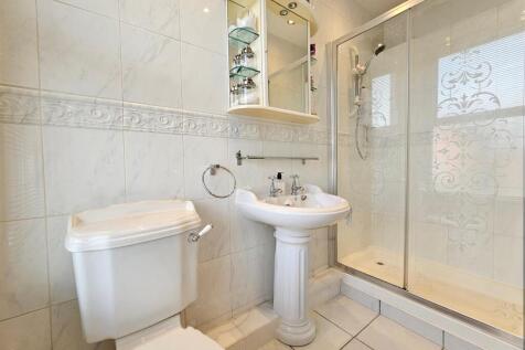 Bedroom 1 En-Suite