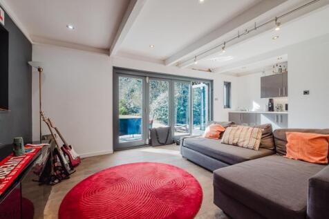 Garden Room Guest Suite