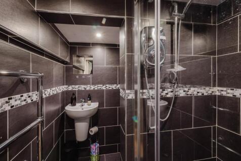 Bed 4 En Suite