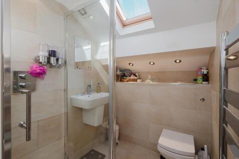 En Suite Shower Room
