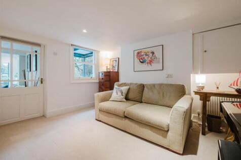Bedroom 5/Stud