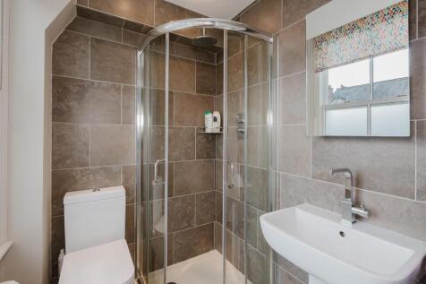Bed 1 En Suite