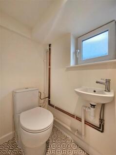 Lower Ground Floor WC