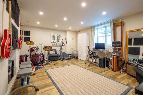 Playroom Aspect 2