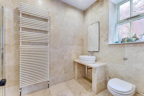 Bedroom 1 En Suite