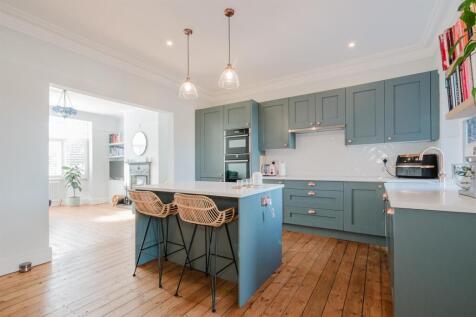 Breakfast Kitchen Aspect 4
