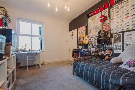 Bedroom 2 Aspect 2