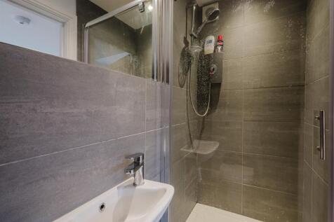 Guest Suite Shower Room