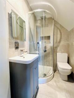 Bed 1 En Suite
