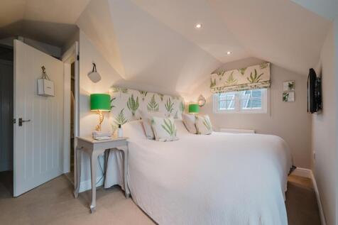 Bedroom 1 Aspect 2